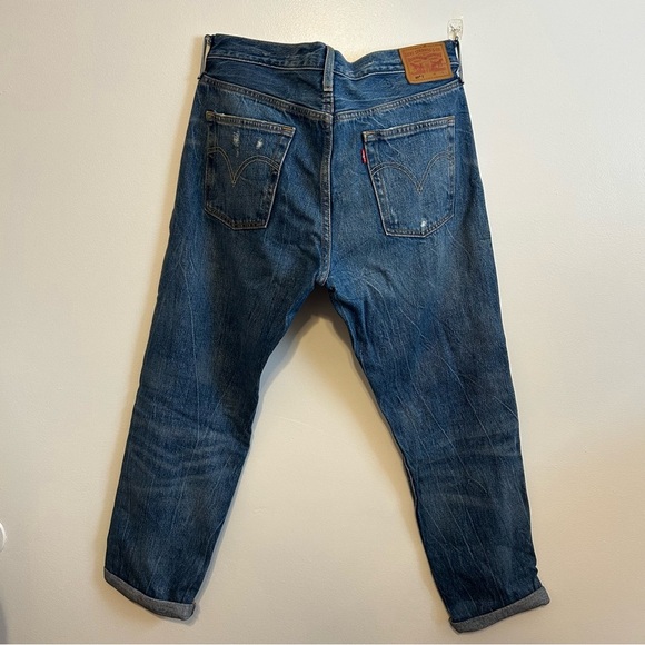 Levi’s • Boyfriend Distressed Jeans - Picture 2 of 7